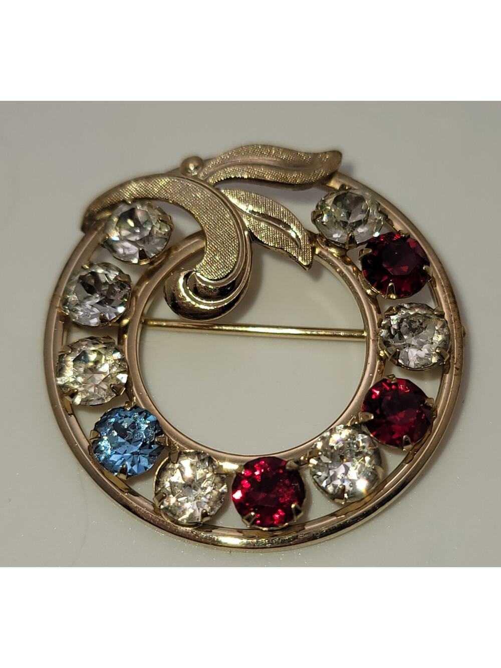 Vintage Van Dell 12K Gold Filled with Rhinestones Circle Brooch